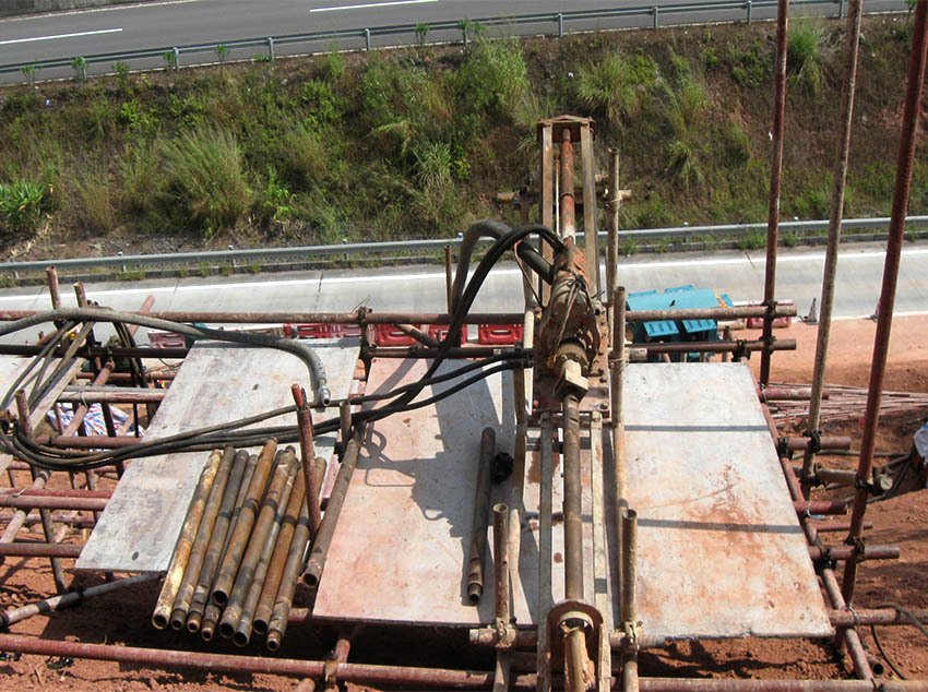 裕华地基好坏直接影响建筑稳定性，如何选择专业的地基注浆加固公司？ 