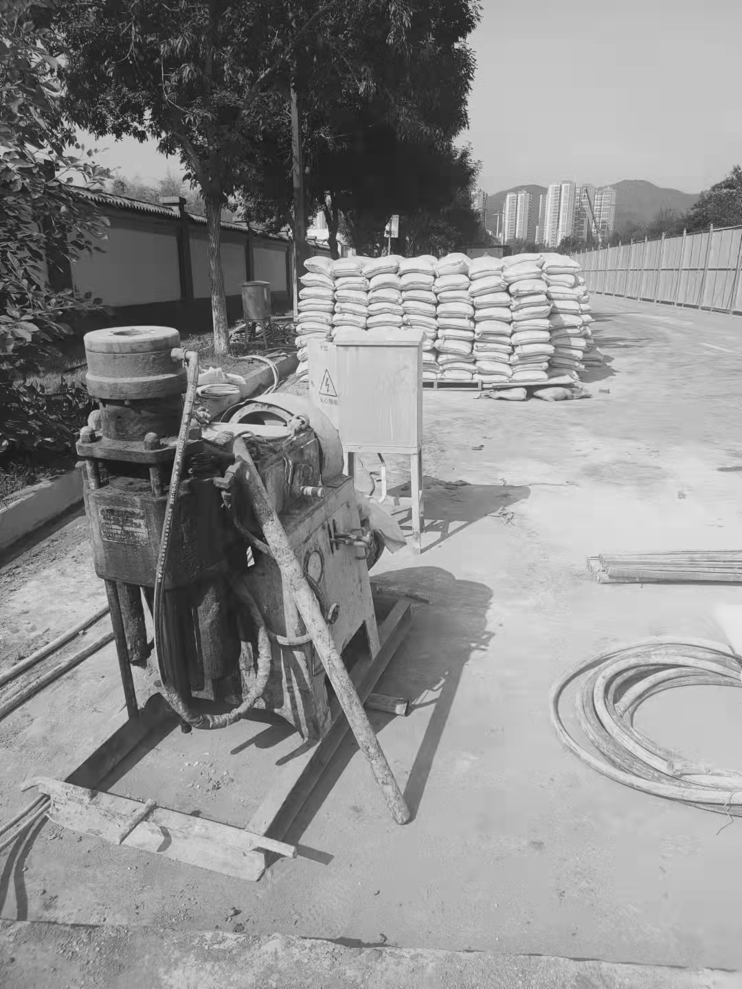 裕华场区重载车疑难路基处理方案